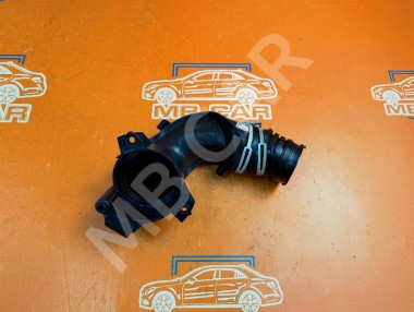 Патрубок впускного коллектора MERCEDES-BENZ C-класс W204/S204 (2006 - 2011) — Разборка Мерседес