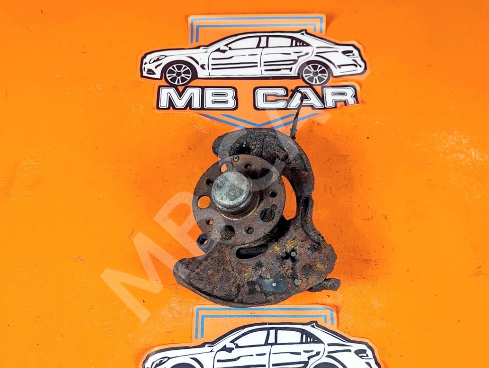 Кулак поворотный передний правый MERCEDES-BENZ C-класс W203/S203/CL203 рестайлинг (2004 - 2008) фото 1 &mdash; Разборка Мерседес