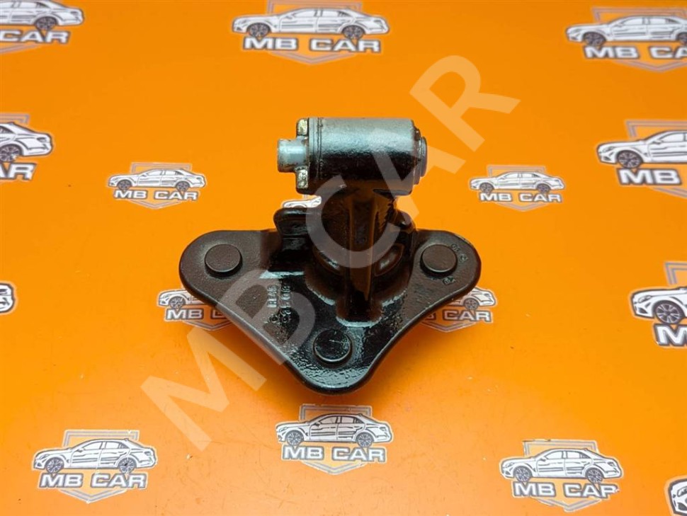 Петля двери MERCEDES-BENZ GLE-класс Coupe C292 (2015 - 2019) фото 1 — Разборка Мерседес