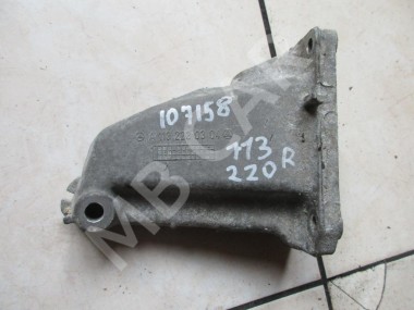 Лапа правая MERCEDES-BENZ S-класс W220 (1998 - 2005) — Разборка Мерседес