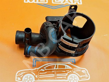 Кронштейн топливного фильтра MERCEDES-BENZ C-класс W204/S204 (2006 - 2011) — Разборка Мерседес