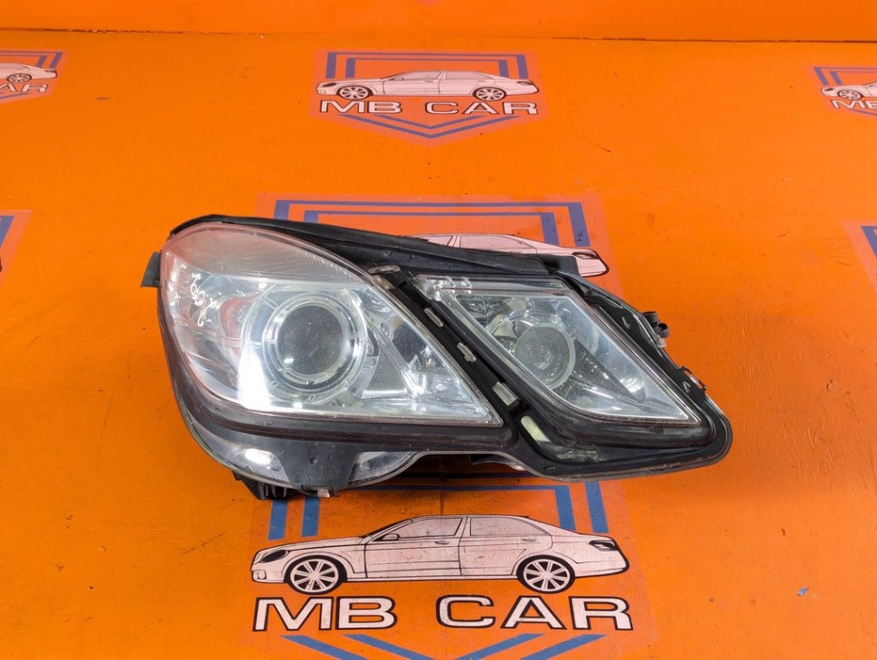 Фара правая MERCEDES-BENZ E-класс W212/S212/C207/A207 (2009 - 2013) фото 1 &mdash; Разборка Мерседес
