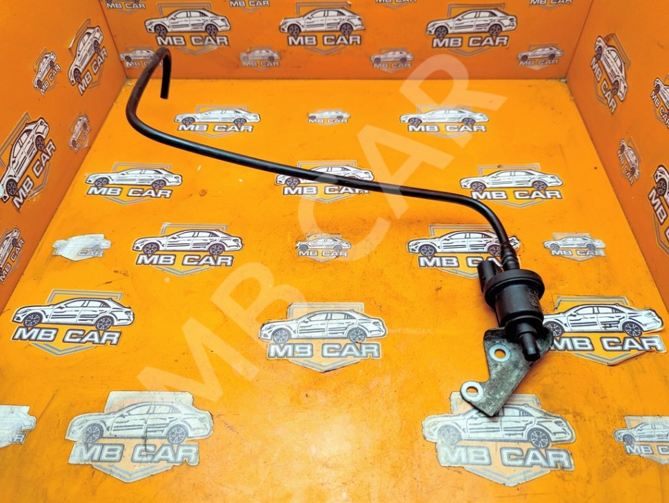 Клапан вентиляции MERCEDES-BENZ A-класс W168 (1997 - 2001) фото 1 &mdash; Разборка Мерседес