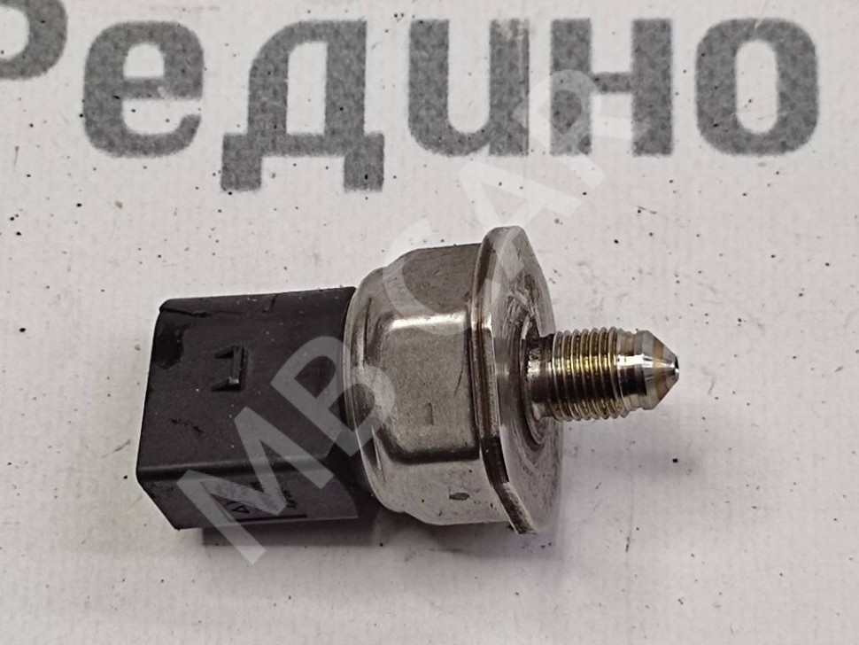 Датчик давления топлива MERCEDES-BENZ C-класс W204/S204/С204 рестайлинг (2011 - 2015) фото 1 — Разборка Мерседес