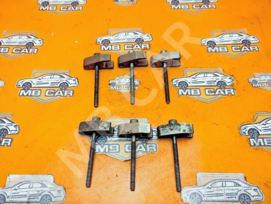 Кронштейн крепления форсунок MERCEDES-BENZ S-класс W221 (2005 - 2009) &mdash; Разборка Мерседес