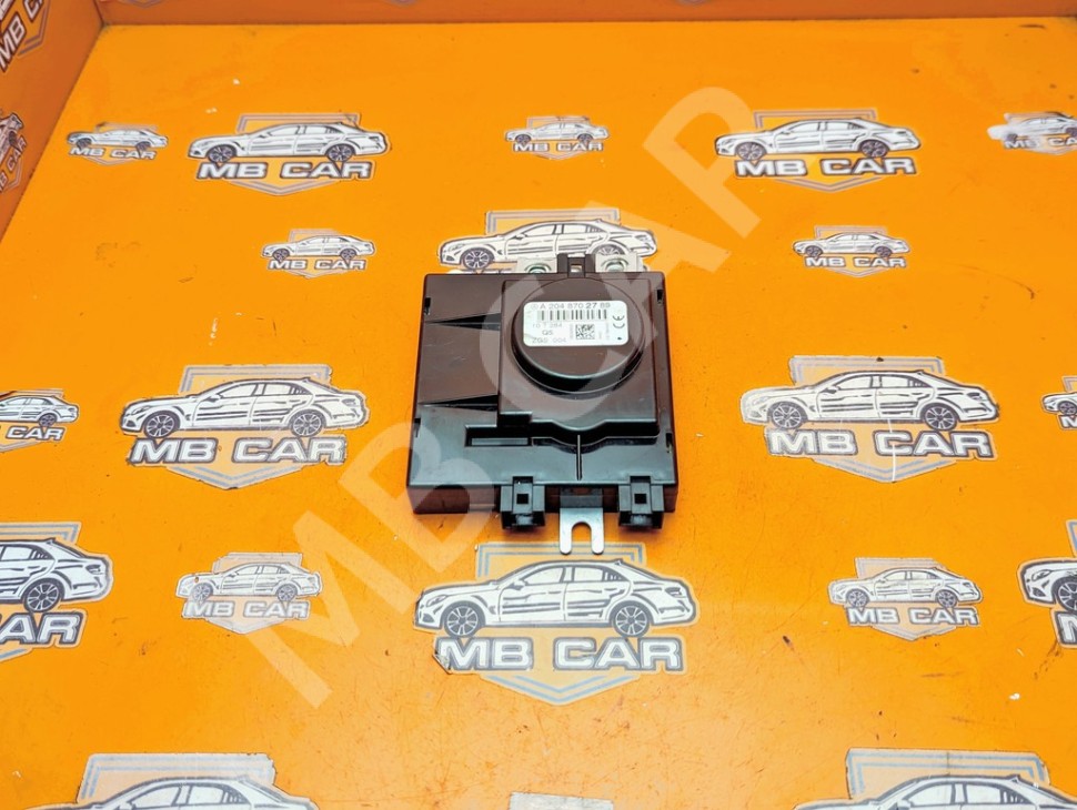 Усилитель антенны MERCEDES-BENZ C-класс W204/S204 (2006 - 2011) фото 1 — Разборка Мерседес