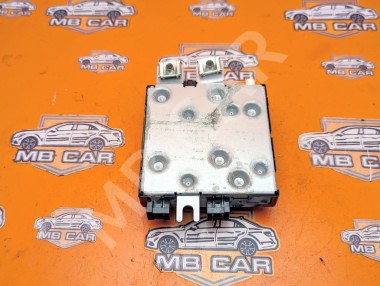 Усилитель антенны MERCEDES-BENZ C-класс W204/S204 (2006 - 2011) — Разборка Мерседес