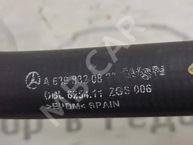 Патрубок ОЖ MERCEDES-BENZ V-класс W639 (2003 - 2014) — Разборка Мерседес