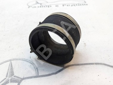 Шланг впускного колектора MERCEDES-BENZ C-класс W202/S202 (1993 - 1997) — Разборка Мерседес