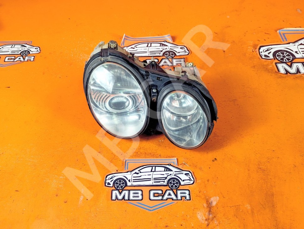 Фара правая MERCEDES-BENZ CL-класс C215 рестайлинг (2002 - 2006) фото 1 &mdash; Разборка Мерседес
