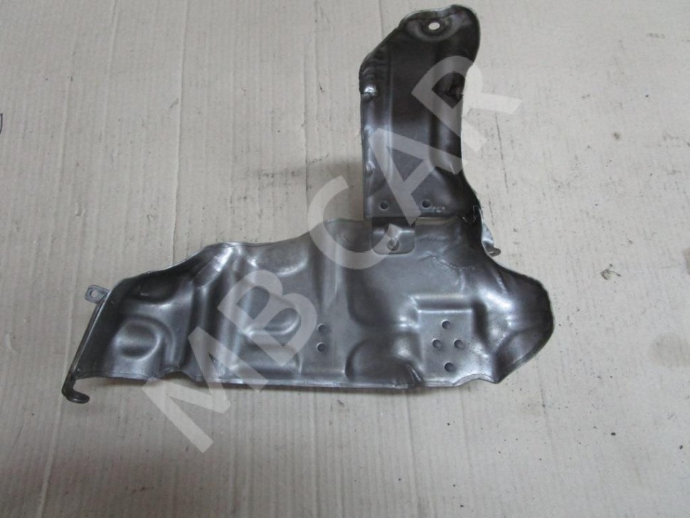 Защитный экран MERCEDES-BENZ C-класс W204/S204 (2006 - 2011) фото 1 — Разборка Мерседес