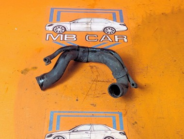 Патрубок радиатора MERCEDES-BENZ V-класс W638/W639 (1996 - 2003) V 220 2.1 D AT (122 л.с.) &mdash; Разборка Мерседес