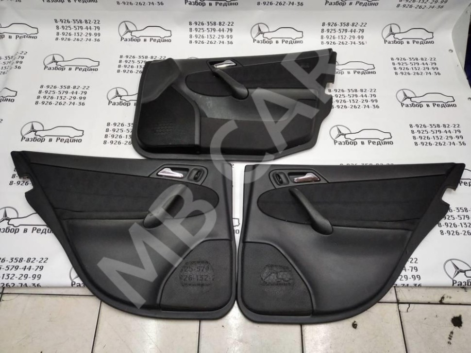 Карта двери задняя правая MERCEDES-BENZ C-класс W203/S203/CL203 (2000 - 2004) фото 1 — Разборка Мерседес