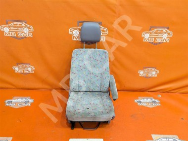 Сиденье переднее правое MERCEDES-BENZ Vito W638 (1996 - 2003) — Разборка Мерседес