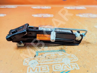 Домкрат MERCEDES-BENZ C-класс W203/S203/CL203 рестайлинг (2004 - 2008) — Разборка Мерседес