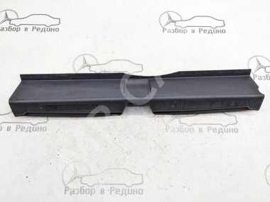 Накладка замка багажника MERCEDES-BENZ A-класс W168 (1997 - 2001) — Разборка Мерседес