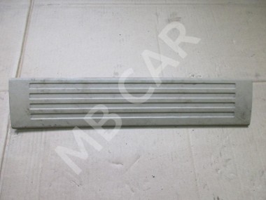 Накладка порога внутренняя MERCEDES-BENZ R-класс W251 (2005 - 2007) — Разборка Мерседес