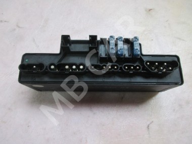 Блок реле MERCEDES-BENZ E-класс W210/S210 (1995 - 1999) — Разборка Мерседес