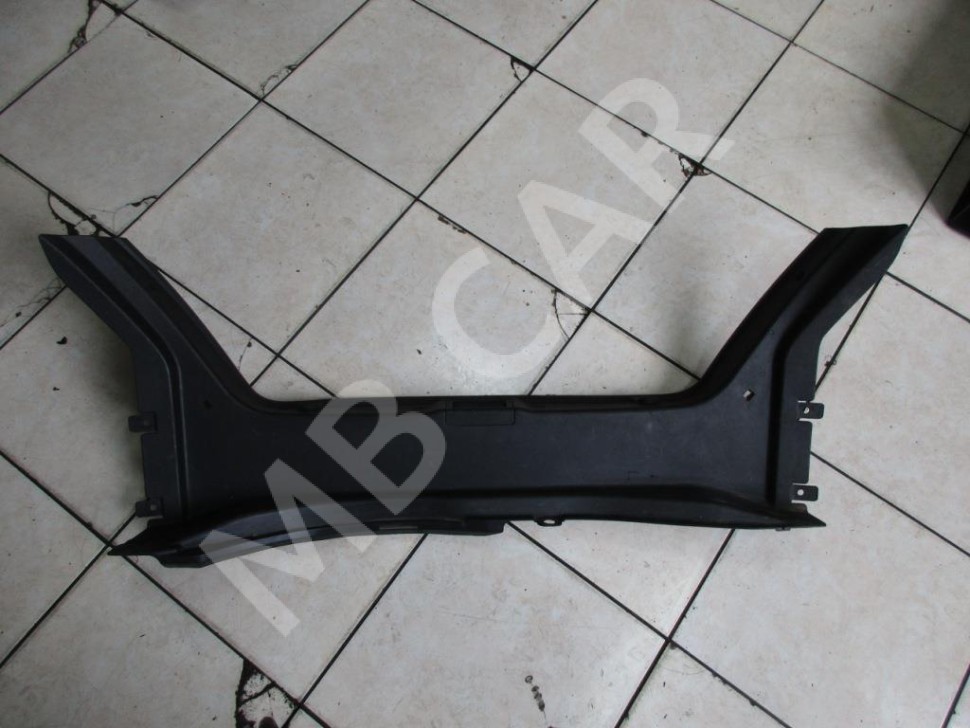 Накладка замка багажника MERCEDES-BENZ CLK-класс C209/W209 (2002 - 2005) фото 1 — Разборка Мерседес