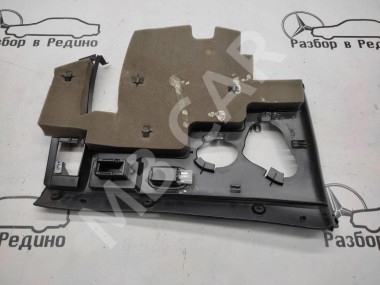 Накладка торпеды MERCEDES-BENZ M-класс W164 (2005 - 2008) — Разборка Мерседес