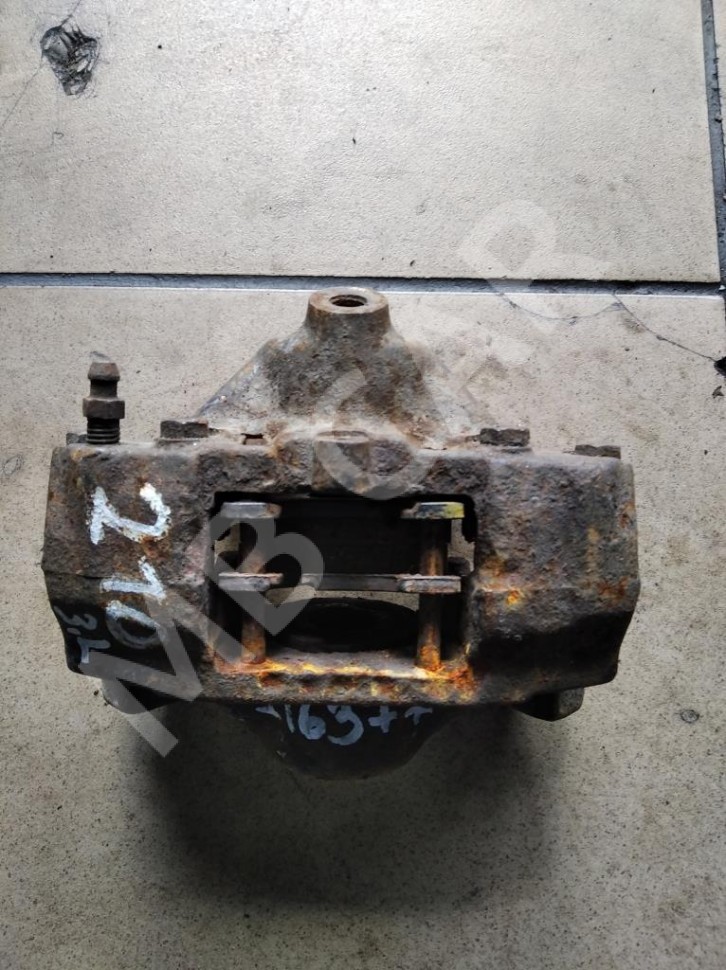 Суппорт задний левый MERCEDES-BENZ E-класс W210/S210 (1995 - 1999) фото 1 &mdash; Разборка Мерседес