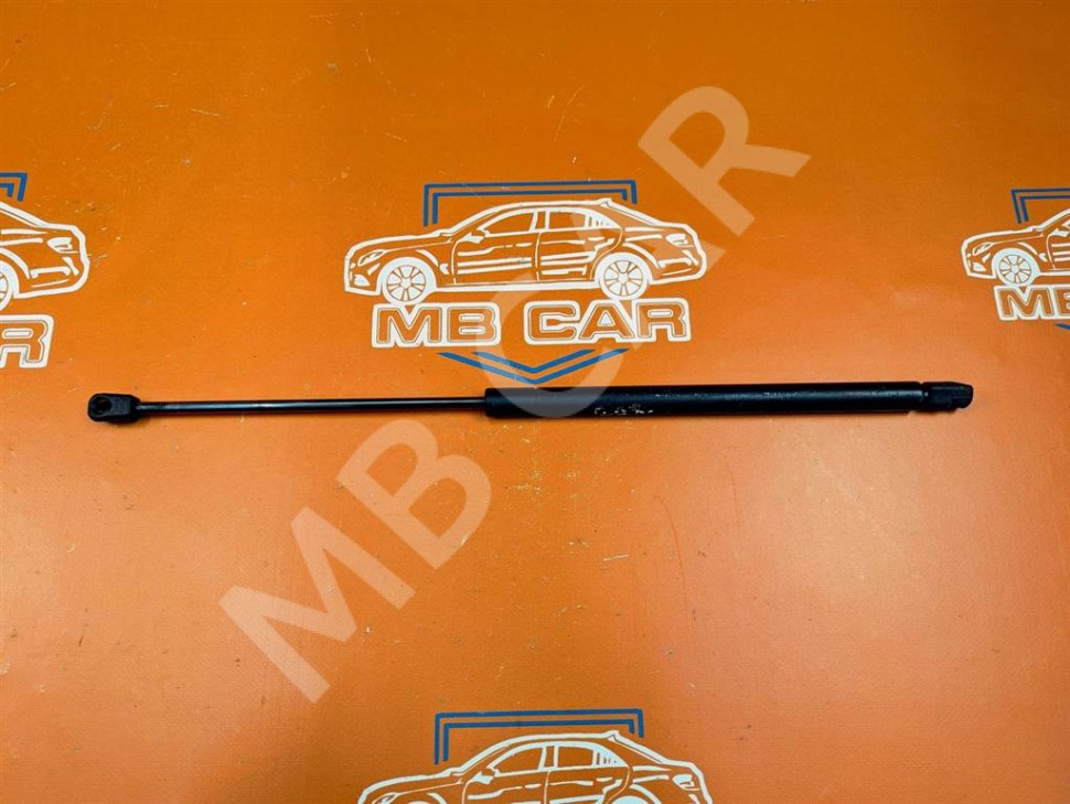 Амортизатор крышки багажника MERCEDES-BENZ A-класс W168 рестайлинг (2001 - 2004) фото 1 — Разборка Мерседес