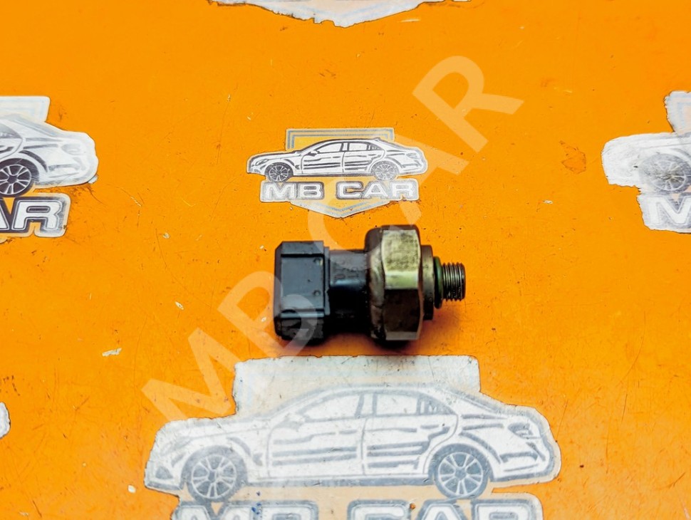 Датчик давления MERCEDES-BENZ S-класс W220 (1998 - 2005) фото 1 &mdash; Разборка Мерседес