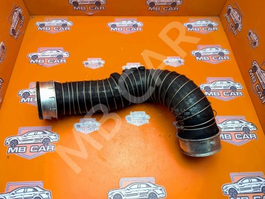 Патрубок интеркулера MERCEDES-BENZ C-класс W203/S203/CL203 рестайлинг (2004 - 2008) — Разборка Мерседес