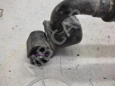 Трубка кондиционера MERCEDES-BENZ C-класс W203/S203/CL203 (2000 - 2004) — Разборка Мерседес