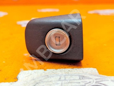 Личинки дверей MERCEDES-BENZ M-класс W163 (1997 - 2001) &mdash; Разборка Мерседес