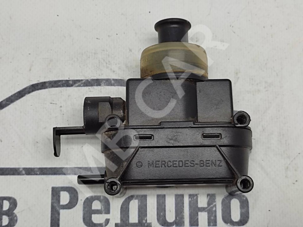 Активатор замка двери MERCEDES-BENZ W124 W124/S124/C124/A124 (1984 - 1993) фото 1 — Разборка Мерседес