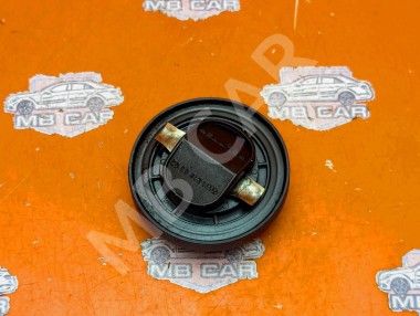 Крышка маслозаливной горловины MERCEDES-BENZ Vito W638 (1996 - 2003) — Разборка Мерседес