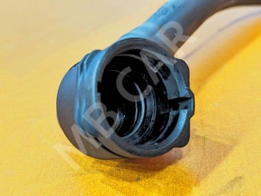 Трубка ОЖ MERCEDES-BENZ C-класс W205/S205/C205/A205 (2014 - 2018) — Разборка Мерседес