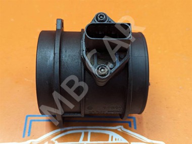 Расходомер MERCEDES-BENZ E-класс W211/S211 (2002 - 2006) — Разборка Мерседес