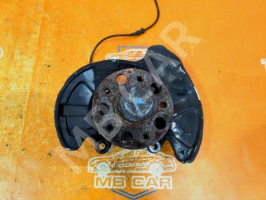 Кулак поворотный передний правый MERCEDES-BENZ C-класс W203/S203/CL203 (2000 - 2004) — Разборка Мерседес