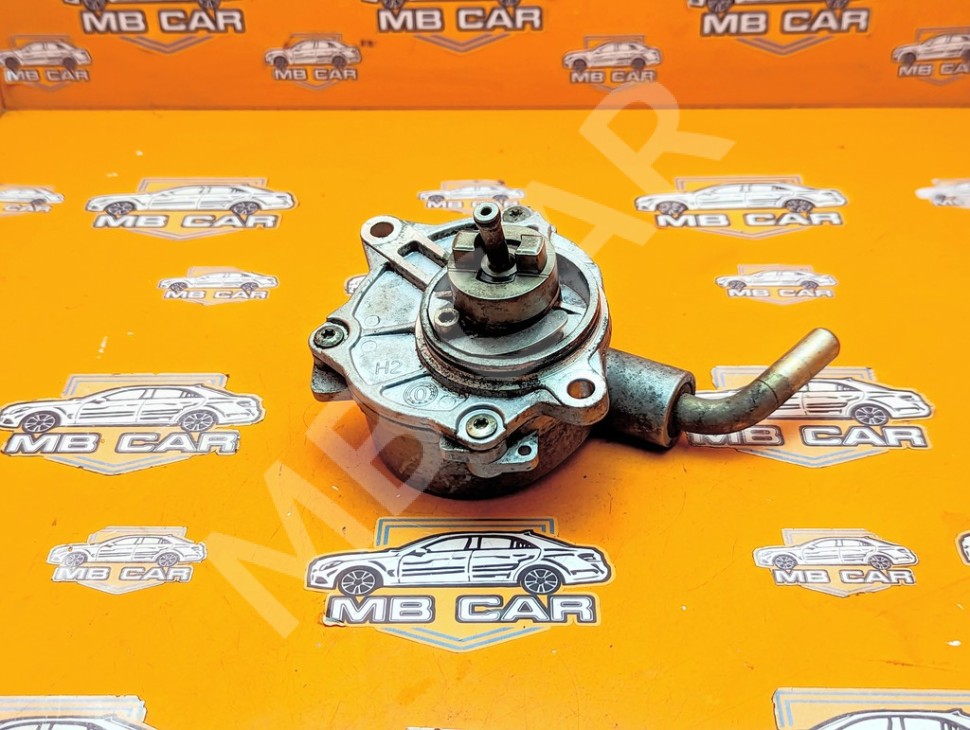 Насос вакуумный MERCEDES-BENZ E-класс W210/S210 рестайлинг (1999 - 2003) фото 1 — Разборка Мерседес