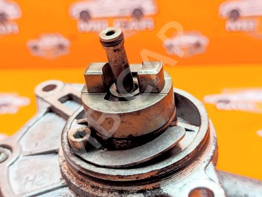 Насос вакуумный MERCEDES-BENZ E-класс W210/S210 рестайлинг (1999 - 2003) — Разборка Мерседес