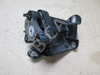 Кронштейн блока ABS MERCEDES-BENZ CLS-класс C218/X218 (2010 - 2014) — Разборка Мерседес