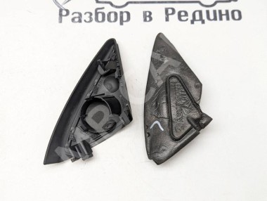 Уголок зеркала MERCEDES-BENZ CLS-класс C219 (2004 - 2008) — Разборка Мерседес