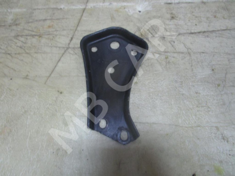 Кронштейн MERCEDES-BENZ CLS-класс C218/X218 рестайлинг (2014 - 2017) фото 1 — Разборка Мерседес