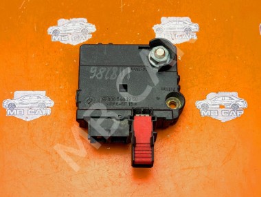 Блок предохранителей MERCEDES-BENZ S-класс W220 (1998 - 2005) — Разборка Мерседес