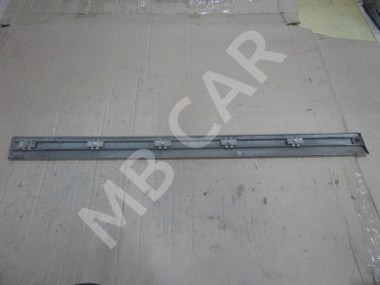 Молдинг двери MERCEDES-BENZ E-класс W210/S210 рестайлинг (1999 - 2003) — Разборка Мерседес