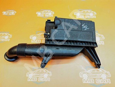 Корпус воздушного фильтра MERCEDES-BENZ Vito W639 рестайлинг (2010 - 2014) — Разборка Мерседес