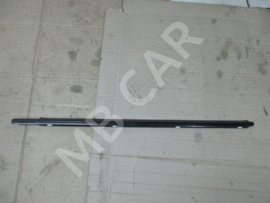 Молдинг стекла двери MERCEDES-BENZ E-класс W210/S210 рестайлинг (1999 - 2003) — Разборка Мерседес