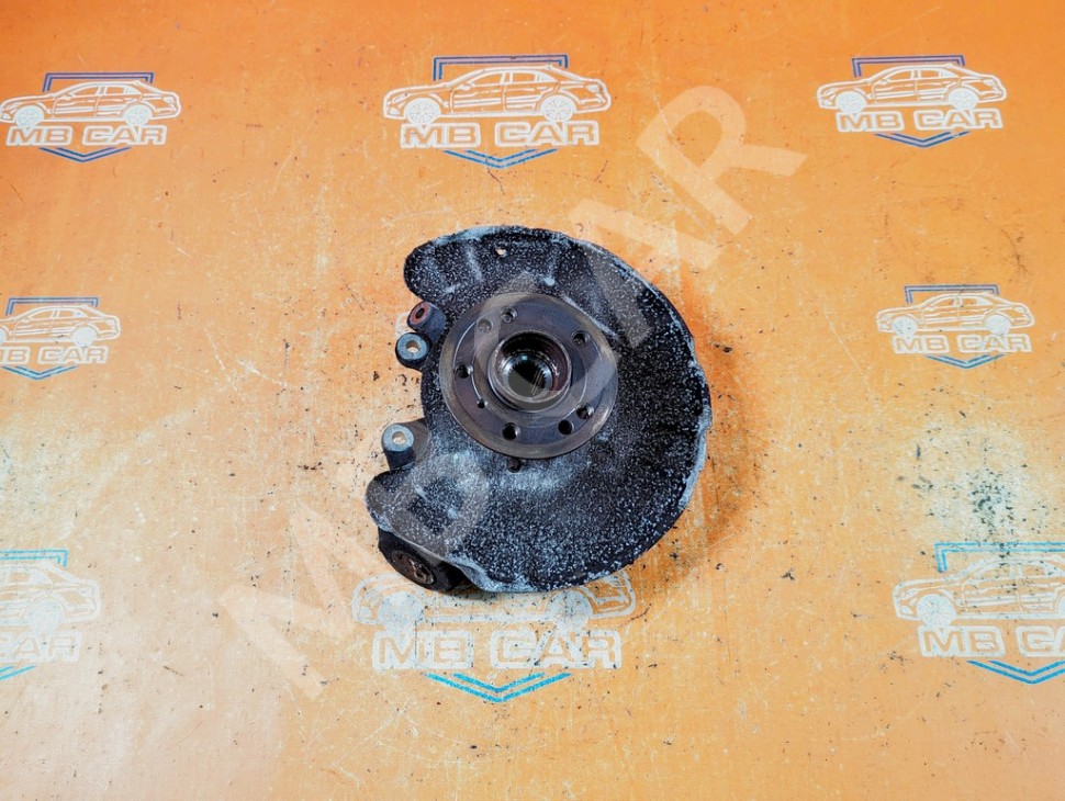 Кулак подвески задний левый MERCEDES-BENZ GLE-класс W166 (2015 - 2018) фото 1 &mdash; Разборка Мерседес