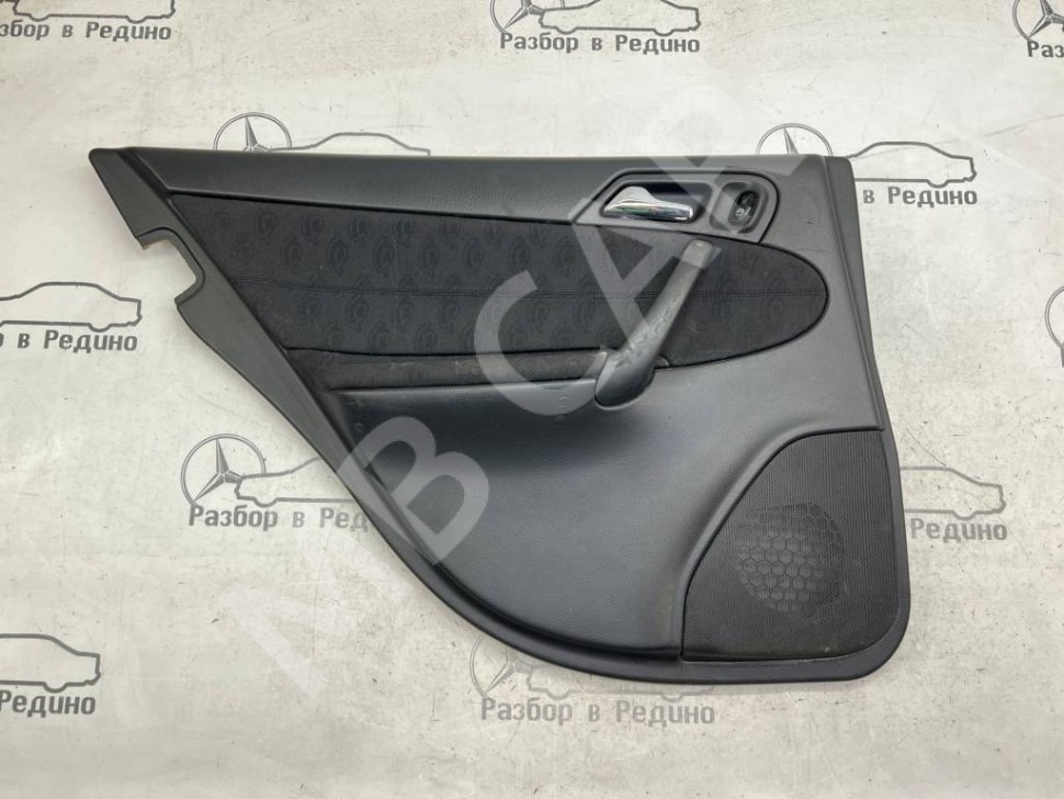 Карта двери задняя левая MERCEDES-BENZ C-класс W203/S203/CL203 (2000 - 2004) фото 1 — Разборка Мерседес