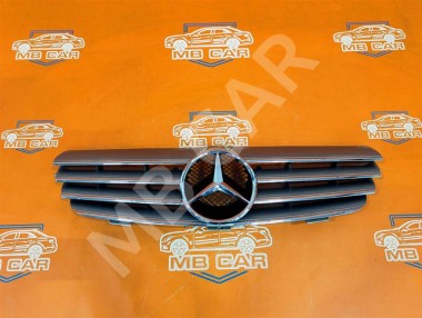 Решетка радиатора MERCEDES-BENZ CLK-класс C209/A209 (2002 - 2005) — Разборка Мерседес