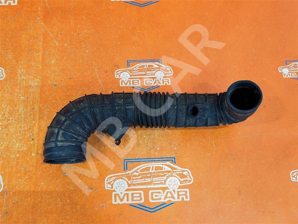 Патрубок турбины MERCEDES-BENZ Vito W639 (2003 - 2010) фото 1 — Разборка Мерседес