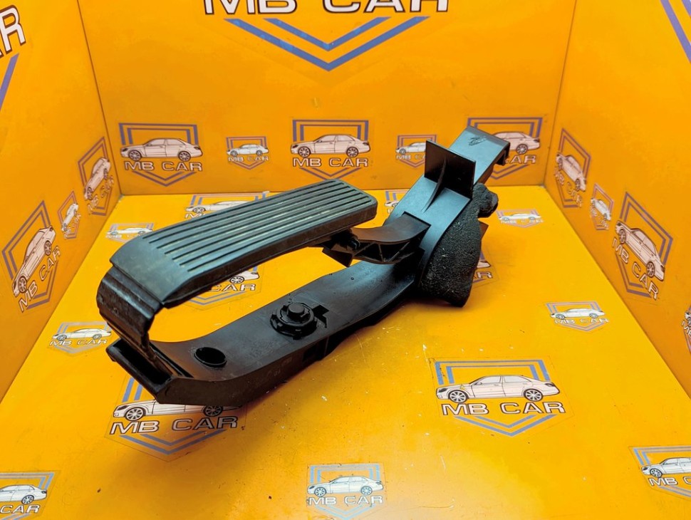 Педаль газа электронная MERCEDES-BENZ E-класс W211/S211 (2002 - 2006) E 320 CDI 3.2 AT (204 л.с.) фото 1 &mdash; Разборка Мерседес