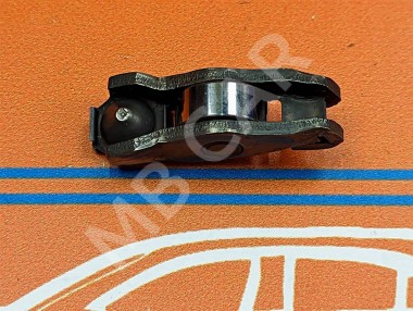 Коромысло клапана ГРМ MERCEDES-BENZ M-класс W164 (2005 - 2008) — Разборка Мерседес